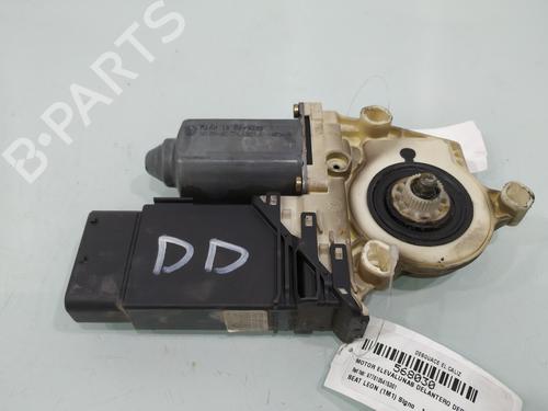 Right front window motor SEAT LEON (1M1) | BP32345406E20