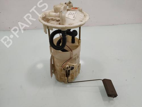 Used Fuel pump RENAULT LAGUNA II (BG0/1_) 2.0 dCi (BG1T) (150 hp) 10937804