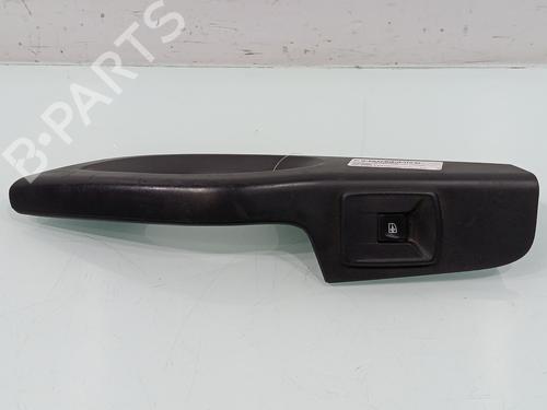 right-front-window-switch-opel-vivaro-b-bus-x82-2014-2015-2016-2017-2018-2019-32700183 main image