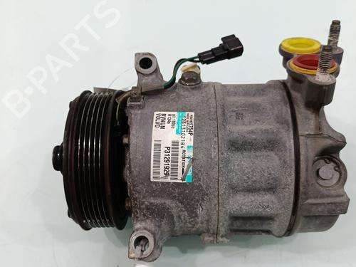 Used AC compressor AC compressor VOLVO V50 (545) D2 (114 hp) 33126549 33126549