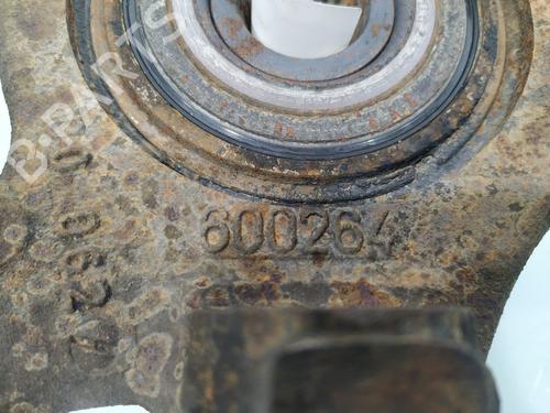 Right front steering knuckle RENAULT LAGUNA I (B56_, 556_) 1.9 dCi (B56W) | BP8089274M26 