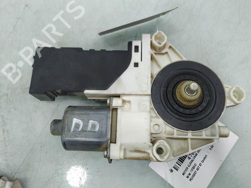 Used Right front window motor PEUGEOT 407 (6D_) 2.0 (6DRFNB, 6DRFNE) (136 hp) 18654935