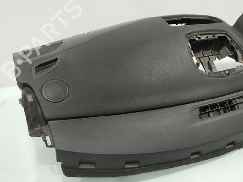 Instrumentbræt RENAULT MEGANE III Hatchback (BZ0/1_, B3_) 1.5 dCi (BZ1G, BZ1W, BZ0R) | BP31828397C46 