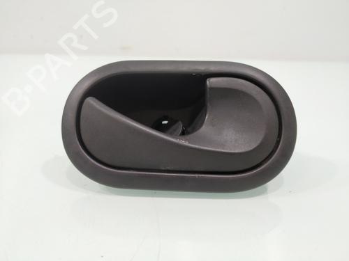 front-right-interior-door-handle-renault-clio-iii-br01-cr01-2005-2006-2007-2008-2009-2010-2011-2012-2013-2014-31972932 main image