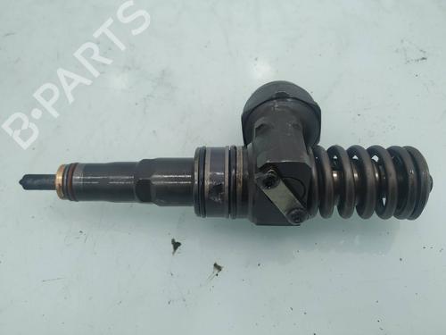 Used Injector VW GOLF IV (1J1) 1.9 TDI (101 hp) 8096423