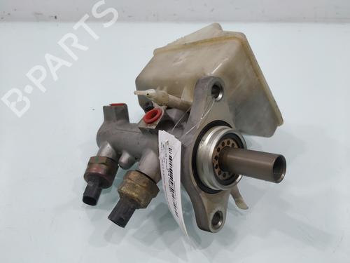 Used Brake master cylinder VOLVO XC90 I (275) D5 AWD (163 hp) 30572715