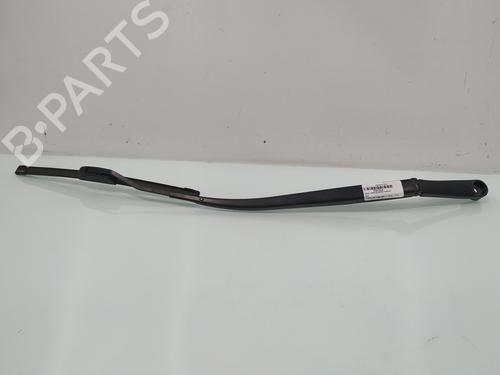 Used Front windshield wiper arm HYUNDAI ix35 (LM, EL, ELH) [2009-2016]  28052619