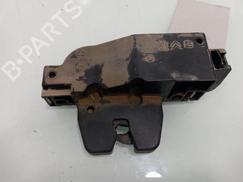 Used Tailgate lock PEUGEOT 307 (3A/C) 1.4 16V (88 hp) 15385639