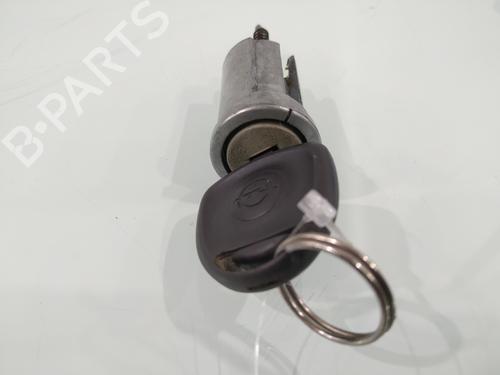 Stacyjka OPEL CORSA C (X01) 1.3 CDTI (F08, F68) | BP29913325M48