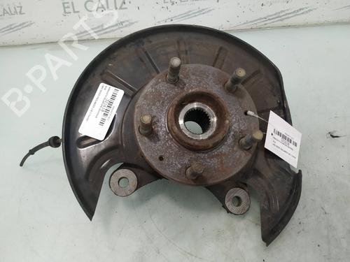 Used Left front steering knuckle LAND ROVER FREELANDER I (L314) 2.5 V6 4x4 (177 hp) 8099493