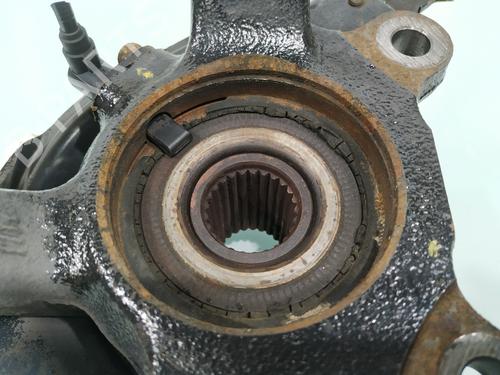 Left front steering knuckle FIAT BRAVO II (198_) 1.6 D Multijet (198AXH1B) | BP31757927M25