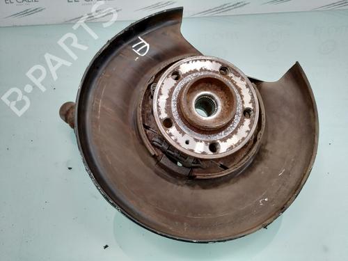 Used Right rear steering knuckle VOLVO XC90 I (275) D5 AWD (185 hp) 8086314