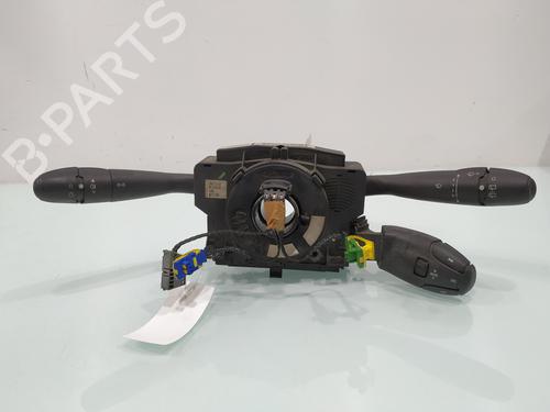 Used Headlight switch PEUGEOT 206 Hatchback (2A/C) 1.4 HDi eco 70 (68 hp) 31792339