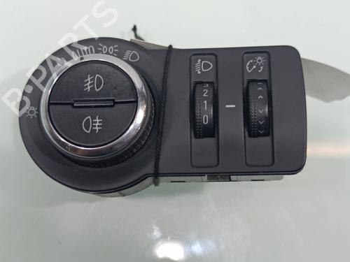 Used Headlight switch Headlight switch 38172029 38172029