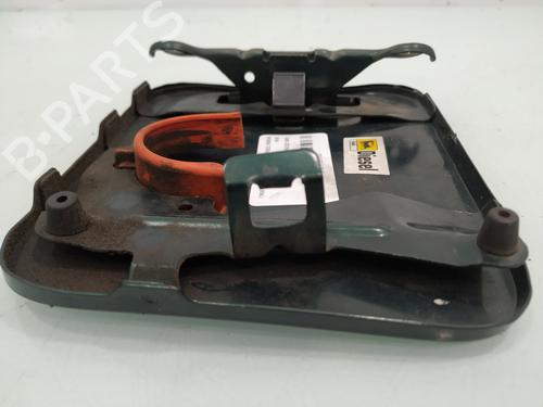Fuel flap NISSAN TERRANO II (R20) 2.7 TDi 4WD | BP13256643C131 