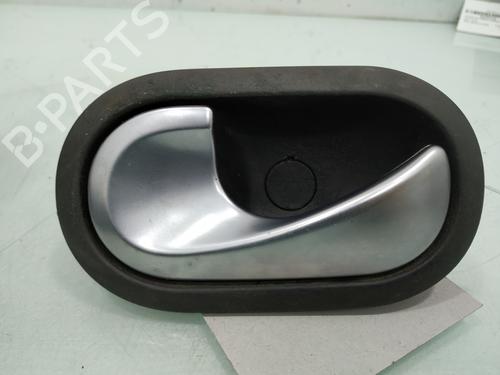 Used Front left interior door handle RENAULT MEGANE II (BM0/1_, CM0/1_) 1.5 dCi (BM0F, BM0T, BM2B, CM0F, CM0T) (82 hp) 16891319
