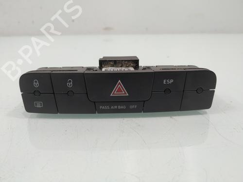 Bouton de warning SEAT IBIZA IV (6J5, 6P1) [2008-2017]  32072182