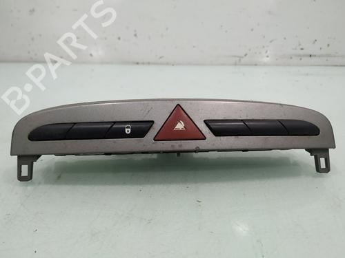 Used Warning switch PEUGEOT 308 I (4A_, 4C_) [2007-2016]  16397249