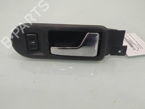 Højre fortil invendig håndtag VW PASSAT B5.5 (3B3) 1.9 TDI (130 hp) 11035271