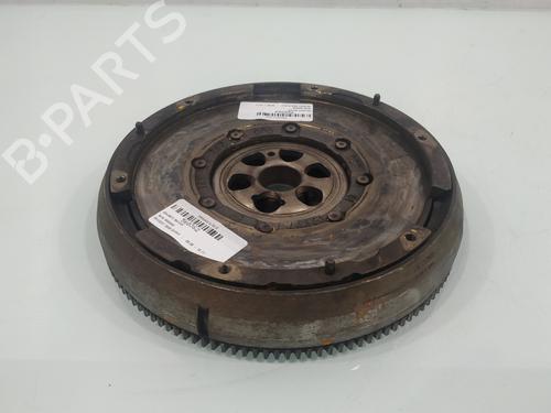 Kopling /lamell PEUGEOT 3008 I MPV (0U_) 1.6 HDi (109 hp) 31686241