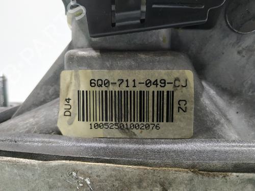 Gear lever SEAT IBIZA IV (6J5, 6P1) | BP31382353M90