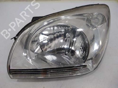 Left headlight KIA SPORTAGE II (JE_, KM_) 2.0 CRDi 4WD | BP8084680C28