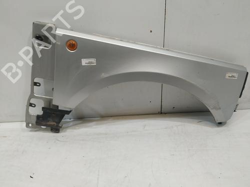 Used Right front fenders LAND ROVER RANGE ROVER III (L322) [2002-2012]  20149370
