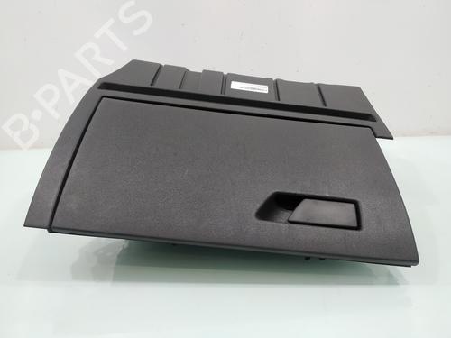 Guantera Guantera AUDI A3 Sportback (8YA, 8YF) 35 TDI (150 hp) 33935868 33935868