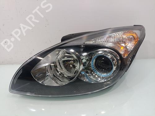 Used Left headlight HYUNDAI i30 (FD) [2007-2012]  33177143