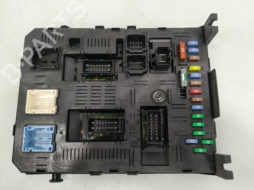 Used Fuse box PEUGEOT 307 (3A/C) 1.6 16V (109 hp) 13376904