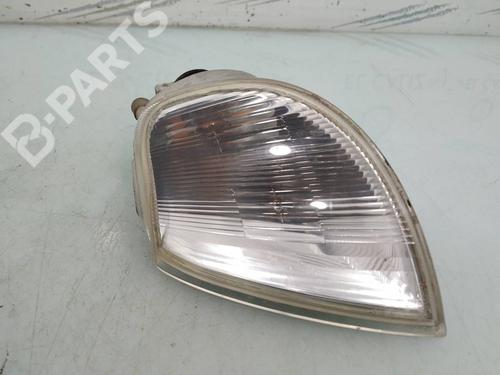 Used Left front indicator Left front indicator CITROËN SAXO (S0, S1) [1996-2004] 8097798 8097798