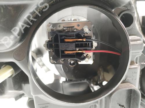 Left headlight PEUGEOT 3008 I MPV (0U_) 1.6 HDi | BP31670482C28