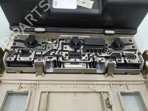 Kabinelys LAND ROVER RANGE ROVER III (L322)  | BP18650521I8 