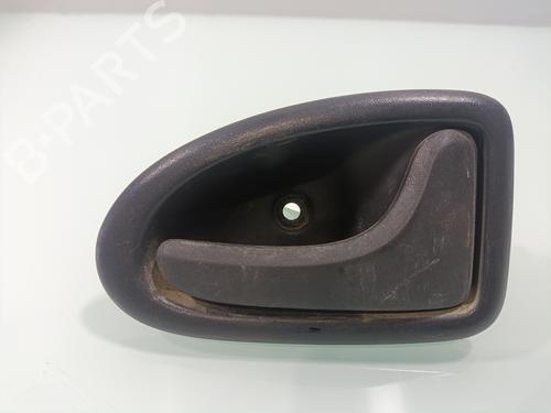 Used Front right interior door handle Front right interior door handle NISSAN PRIMASTAR Van (X83) 1.9 dCi 100 (100 hp) 33694161 33694161