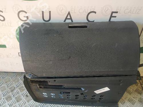 Used Glove box MERCEDES-BENZ A-CLASS (W169) A 180 CDI (169.007, 169.307) (109 hp) 8090166