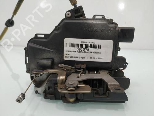 Høyre bak lås SEAT LEON (1M1)  | BP22711989C99
