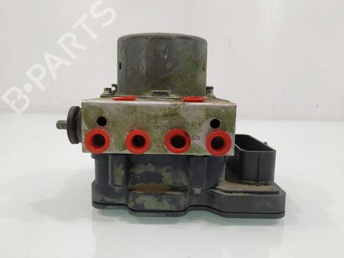 Used ABS pump SUBARU FORESTER (SJ_) 2.0 D AWD (SJD) (147 hp) 31887860