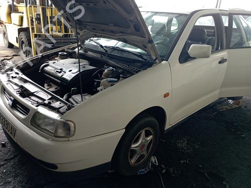 Left front indicator SEAT CORDOBA (6K1, 6K2) 1.6 i | BP17858828C32 