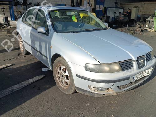Portierruitmotor rechtsvoor SEAT TOLEDO II (1M2) 1.9 TDI | BP15768571E20 