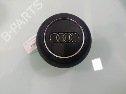 Used Driver airbag Driver airbag AUDI A3 Sportback (8YA, 8YF) 35 TDI (150 hp) 33440662 33440662