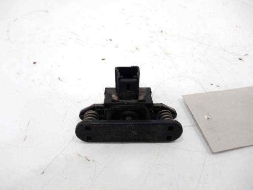 Used Tailgate handle Tailgate handle CITROËN XSARA Coupe (N0) 1.9 D (70 hp) 8084852 8084852