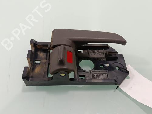 Maniglia interna posteriore destra Maniglia interna posteriore destra KIA CERATO I Saloon (LD) 1.6 (105 hp) 36032241 36032241