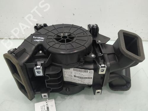 Used Heater blower motor PEUGEOT 5008 II (MC_, MJ_, MR_, M4_) 2.0 BlueHDi 180 (MJAHWW) (181 hp) 17622218
