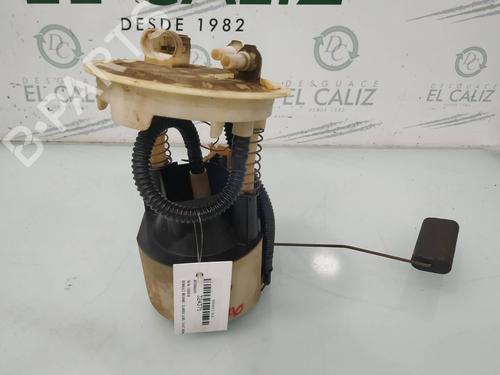 Used Fuel pump RENAULT MEGANE I Classic (LA0/1_) 1.9 dTi (LA08, LA0N, LA0K) (98 hp) 8133818