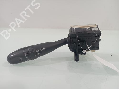 Used Headlight switch DAIHATSU SIRION (M3_) 1.0 (M300) (70 hp) 29582511