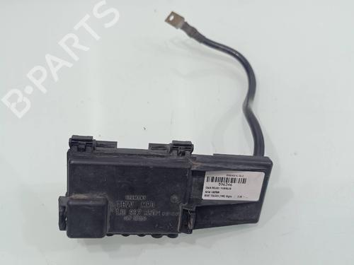 Used Fuse box Fuse box 38310720 38310720