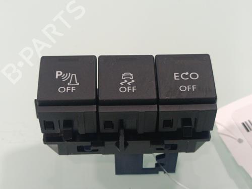 Used Switch Switch DS DS 5 (KF_) [2015-2018] 33852104 33852104