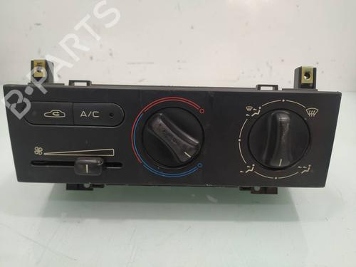 Used Climate control PEUGEOT 406 (8B) 2.1 TD 12V (109 hp) 12432761