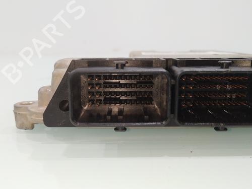Engine control unit (ECU) OPEL VIVARO A Van (X83)  | BP31917181M57 