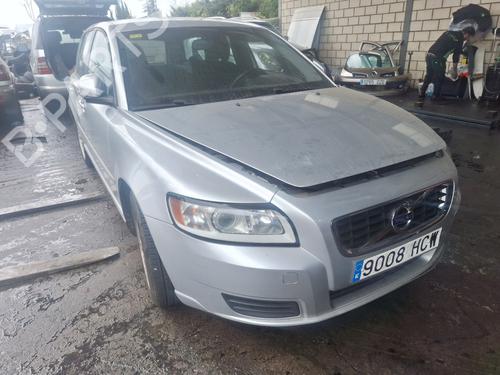Pièces Détachées Usagées VOLVO V50 (545) D2 (114 hp) 4427724